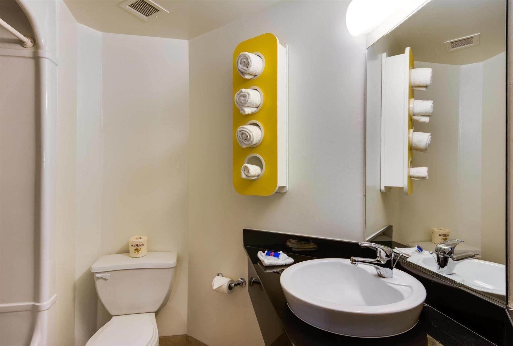 Hotel Ramada By Wyndham Lithia Springs Atlanta Extérieur photo